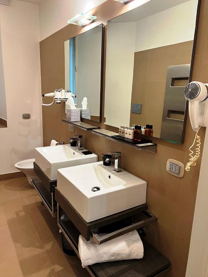 Dolce Vita Guest House Рим Екстериор снимка