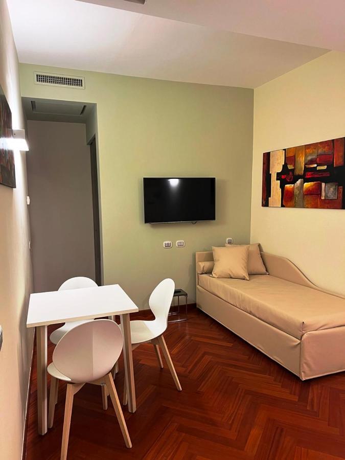 Dolce Vita Guest House Рим Екстериор снимка