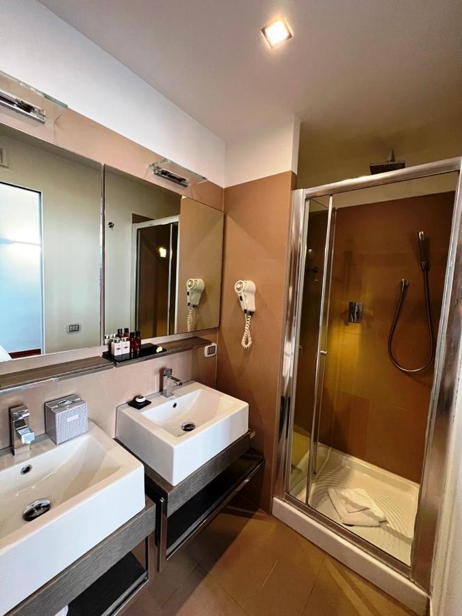 Dolce Vita Guest House Рим Екстериор снимка